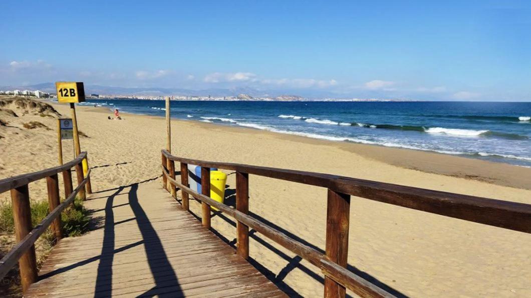 Stunning Sea Views At Just 270 M From The Beach Arenales del Sol Eksteriør bilde